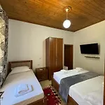 Meroli - Unesco Quarter 4*