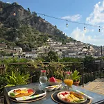 Meroli - Unesco Quarter 4*