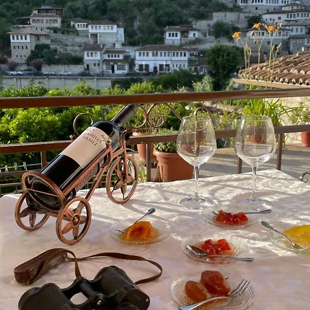 Meroli - Unesco Quarter Guest house Berat