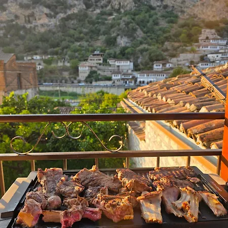 Meroli - Unesco Quarter Guest house Berat