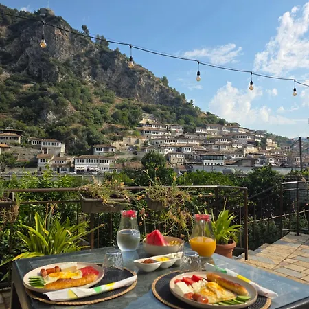 Meroli - Unesco Quarter 3*