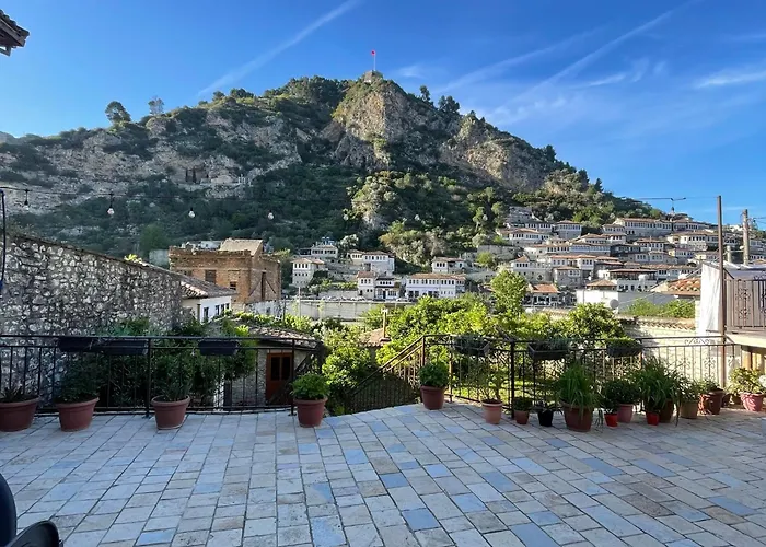 Meroli - Unesco Quarter 4*